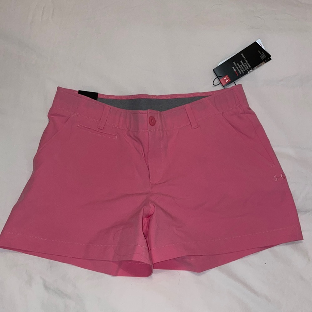 NWT Under Armour heatgear 4” shorts